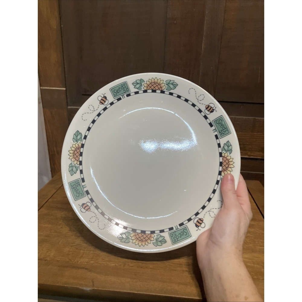 1 - Vintage Corelle SUNBLOSSOMS White Dinner Plate 10 1/4" - Picture 3 of 6